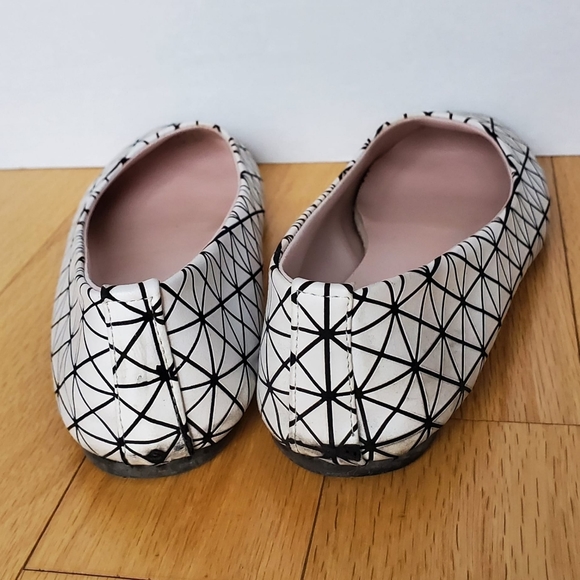 Geometric flats - Picture 4 of 4